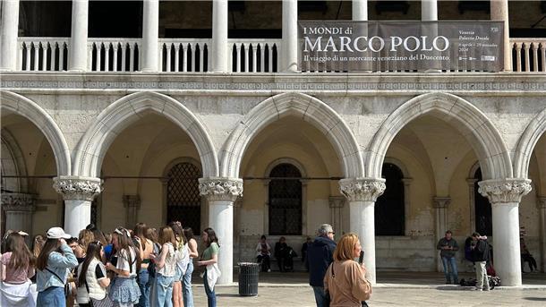 Große Marco-Polo-Ausstellung zum 700. Todestag Im Dogenpalast in Venedig wird eine Ausstellung zum Asien-Reisenden Marco Polo eröffnet.