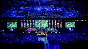 Im E-Sport füllen sich wieder die Arenen - doch nicht für alle Organisationen sieht es gut aus.