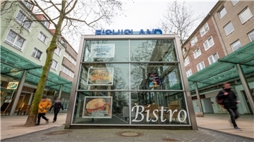 Im geschlossenen Fisch-Bistro von Abelmann in der Fußgängerzone entsteht bald ein zweites Burgermeister Schmitzz. 
