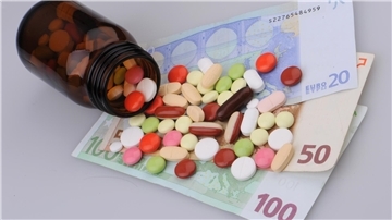Pillen und Geld
