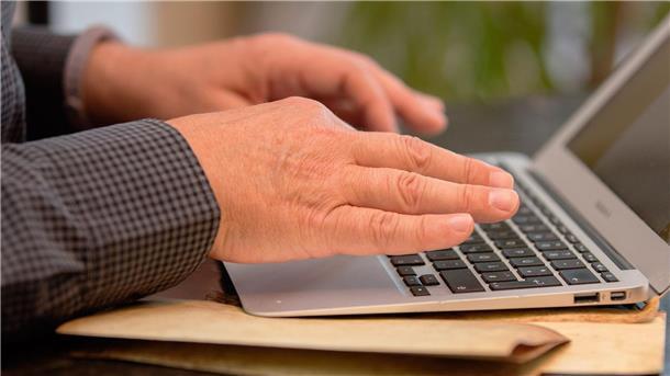 Im Jahr 2021 arbeiteten insgesamt rund 2,64 Millionen Beschäftigte in einem Digitalisierungsberuf.
