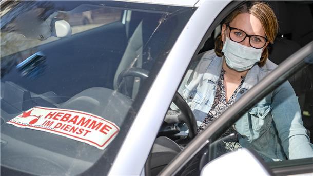 Im Landkreis Rotenburg sind nicht ausreichend freiberufliche Hebammen tätig. Eine angespannte Situation für Schwangere und junge Mütter. Über mögliche Wege aus der Krise berät der Kreistag.