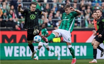 Im März feierte Keke Topp im Spiel gegen den VfL Wolfsburg sein Comeback für Werder nach langer Verletzungspause.