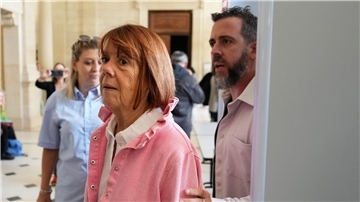 Im Missbrauchsfall Gisèle Pelicot in Frankreich hat ein verurteilter Täter in einem Berufungsprozess eine höhere Strafe erhalten. 