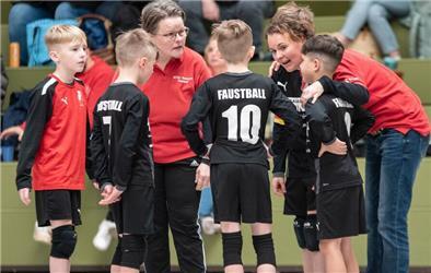Faustball