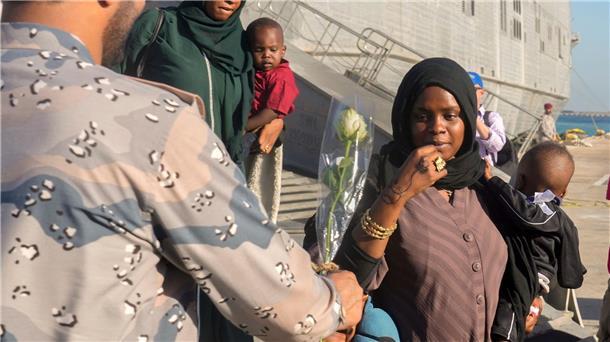Im Sudan trägt De-facto-Präsident al-Burhan mithilfe der Streitkräfte einen Machtkampf gegen seinen Stellvertreter Daglo aus, der die paramilitärischen Rapid Support Forces (RSF) anführt.