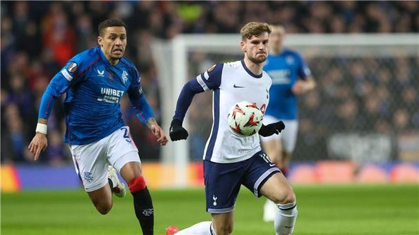 Einer sitzt, einer glänzt: Was Werner von Götze lernen kann Im Tottenham-Trikot wird man Timo Werner in dieser Europa-League-Saison nicht mehr sehen.