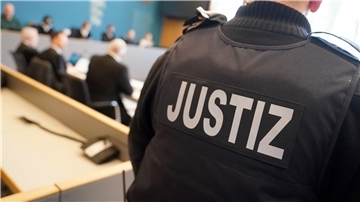 Im Vergewaltigungsprozess gegen einen Ex-Staatsanwalt ist das Urteil gesprochen worden.