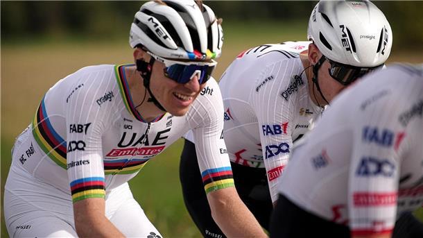 Coppi-Rekord egalisiert: Pogacar gewinnt Lombardei-Rundfahrt Im Weltmeister-Trikot zum nächsten Sieg: Tadej Pogacar