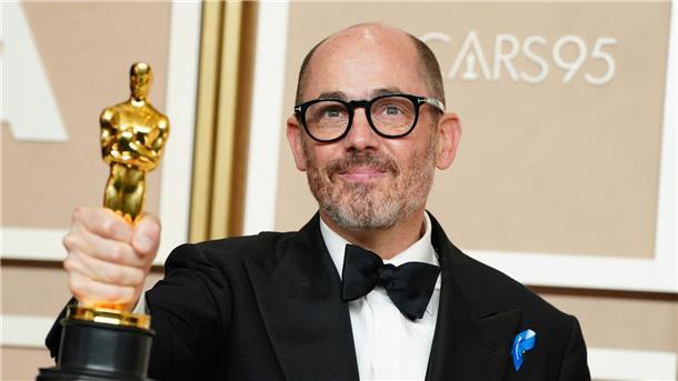 „Im Westen nichts Neues“-Regisseur Edward Berger ist mit seinem neuen Film „Konklave“ nun im Kino. (Archivbild)