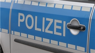 In Bad Oeynhausen wurde eine Leiche in einem Müllcontainer gefunden. Die Polizei sucht nach wie vor Zeugen (Symbolbild).