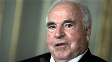 In Berlin soll eine Straße nach Altbundeskanzler Helmut Kohl benannt werden. (Archivfoto) 