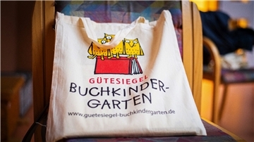 In Bremerhaven tragen 31 Kindergärten das Gütesiegel als "Bücherkita".