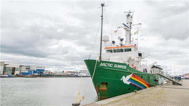 „Artic Sunrise“: Berühmtes Greenpeace-Schiff zu Gast in Bremerhaven  In Bremerhaven zu Besuch – die „Arctic Sunrise“, das legendäre Greenpeace-Schiff.