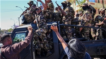 In dem Inselstaat im Indischen Ozean demonstrieren seit Ende September Zehntausende junge Menschen der „Gen Z“ - am Wochenende schlossen sich Militärs ihnen an. (Archivbild)