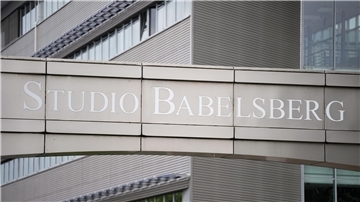 In den Filmstudios in Babelsberg ist Kurzarbeit angesagt.