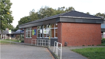 In den Räumen der geschlossenen Grundschule Oberndorf öffnete 2018 die Freie Schule Lernart.