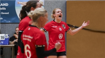 In der Partie beim PSV Hannover hatten Joanna Kullik (8), Kathy Hahs (6) und Vivien Kullik (verdeckt) weniger Grund zum Jubeln als erhofft.