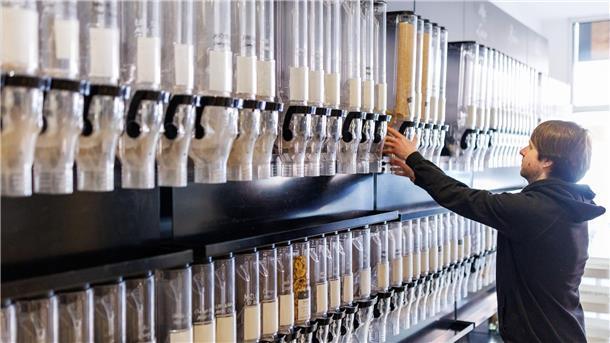 Unverpackt-Läden: Viel Potenzial, aber kaum Stammkunden In Deutschland kämpfen viele Unverpackt-Läden um ihre Existenz.