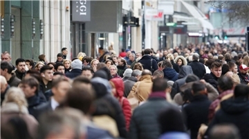In Deutschland lebten laut Zensus 2022 am 15. Mai 82,7 Millionen Menschen (Symbolbild).