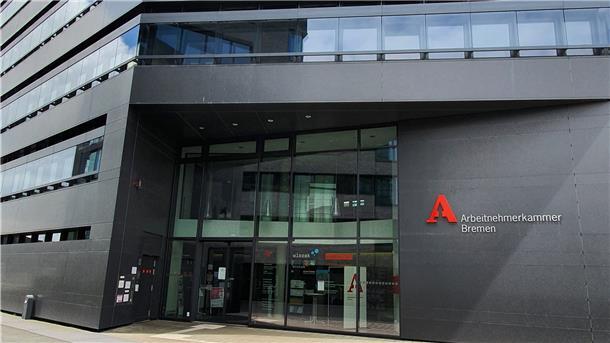 Nach den Lockdown-Phasen drohen vermehrt Stromsperren In diesem Gebäude an der Barkhausenstraße 16 ist auch die Verbraucherzentrale ansässig.