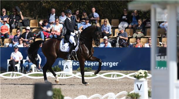In diesem Jahr gewann Ann-Kathrin Lindner vom RV Heilbronn auf ihrem Wallach Sunfire den Piaff-Förderpreis.