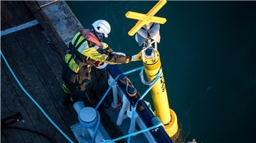 In dieser Woche sind vor Helgoland die Tonnen gesetzt worden, die das künftige Testzentrum markieren.