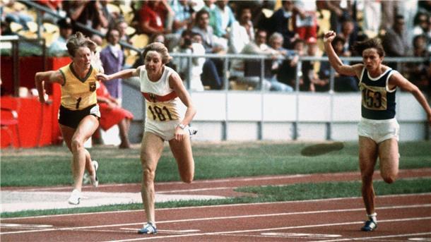 Risiko lohnt sich: 100-Meter-Olympiasiegerin Richter wird 75 In Montreal holte Annegret Richter (M) 1976 über 100 Meter Olympia-Gold.