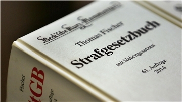In Paragraf 19 StGB ist geregelt, dass schuldunfähig ist, wer bei Begehung der Tat noch nicht vierzehn Jahre alt ist.