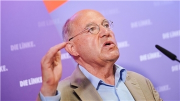 „In Zukunft werden Sie die Freude haben, Ihrer Arbeit ohne mich nachgehen zu können“: Gregor Gysi.