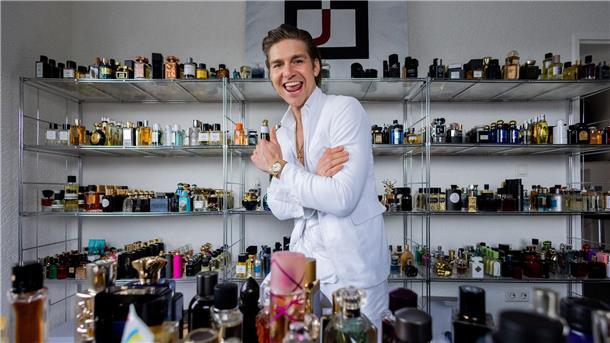 Influencer Jeremy Fragrance: „Teilweise entstehen Tiktok-Videos, die viral gehen, bei meiner Oma zum Beispiel im Treppenhaus“.