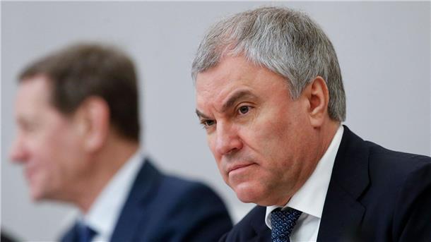 Russisches Parlament will Kriegsgegner enteignen lassen Initiativen von Duma-Chef Wjatscheslaw Wolodin werden in der Regel durchgewunken.