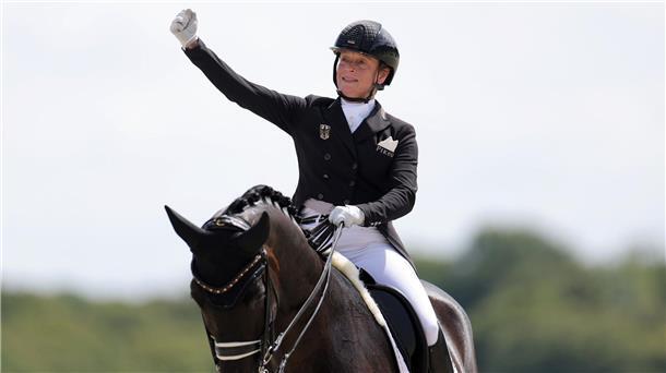 Isabell Werth wurde als „Legende des Sports“ geehrt.