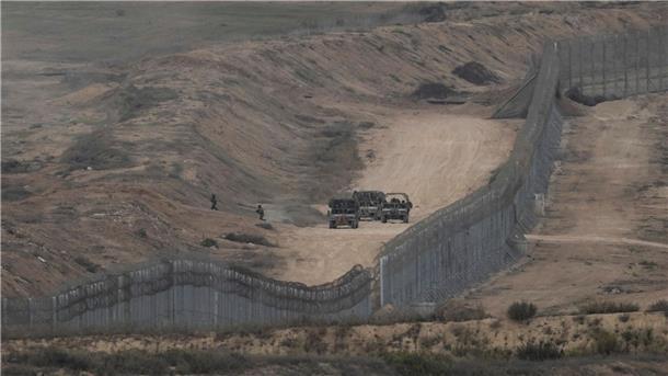 Raketenalarm im israelischen Grenzgebiet trotz Feuerpause Israelische Soldaten sind an der Grenze zwischen Israel und Gaza zu sehen. (Symbolbild)
