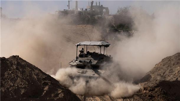 USA unzufrieden mit Israels Kriegsführung Israels Führung setzt den Gaza-Krieg ungeachtet zunehmenden Drucks aus dem In- und Ausland fort. Bisher seien etwa 9000 Terroristen der Hamas und anderer Terrorgruppen „eliminiert“ worden.