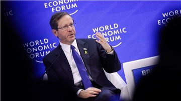 Israels Präsident Izchak Herzog spricht auf einer Veranstaltung beim Weltwirtschaftsforum in Davos.