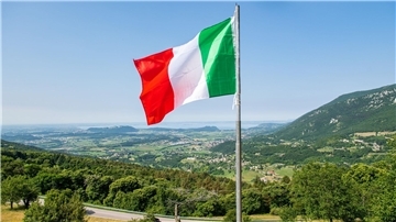 Italien ist bekannt für malerische Landschaften, gutes Essen - und auch für seine „Bamboccioni“: Erwachsene, die das Elternhaus partout nicht verlassen wollen. (Symbolbild)