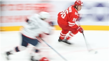 Pinguins-Neuzugang Jake Virtanen in Aktion.