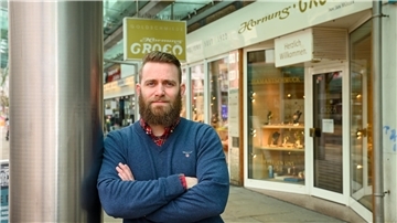 Jan Müller ist mit seiner Goldschmiede Hornung-Groen höchst unzufrieden mit der Bremerhavener Innenstadt.