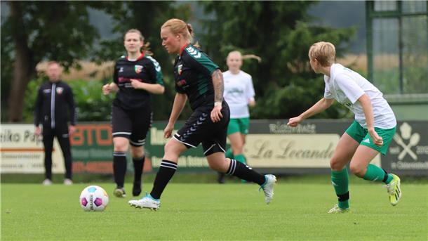 Janet Blehk versuchte das Spiel ihrer Mannschaft zu ordnen, wurde von ihren Mitspielerinnen aber zu oft allein gelassen.