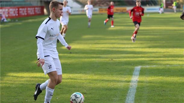 U19 A/O/B/H/Heeslingen fegt Bremervörder SC mit 10:1 vom Platz Jaron Kaiser,