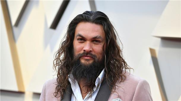 Jason Momoa hat ein Herz für Schweinchen Jason Momoa bei der Oscar-Verleihung 2019.