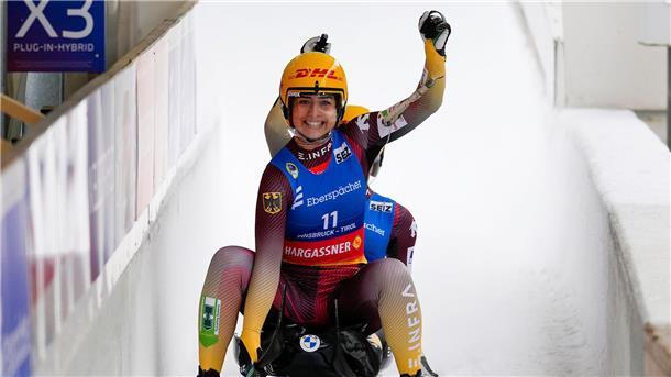 Rekordweltmeister beim Comeback: Schon wieder Podest Jessica Degenhardt und Cheyenne Rosenthal übernehmen die Führung im Gesamtweltcup.
