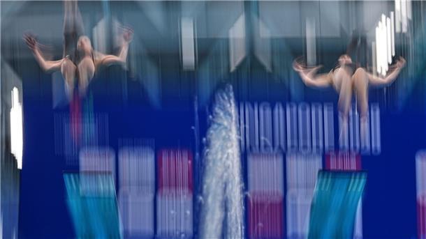 Deutsche Duos verfehlen WM-Medaillen im Wasserspringen Jette Müller und Lena Hentschel haben die Medaillen bei der WM verpasst.