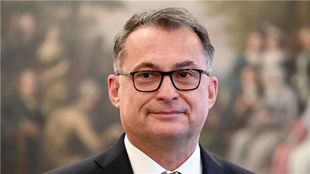 Bundesbank-Chef Nagel über den Inflationshöhepunkt Joachim Nagel, Präsident der Deutschen Bundesbank, glaubt nicht daran, dass der Inflationshöhepunkt schon überschritten ist.
