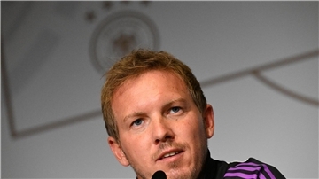 Job-Sorgen? Nein, sagt Julian Nagelsmann.