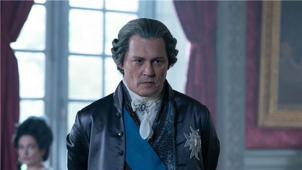 Die Filmstarts der Woche Johnny Depp als Louis XV. in einer Szene des Films „Jeanne du Barry - Die Favoritin des Königs“.