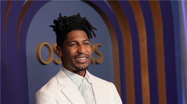 SZA und Swift: Frauen dominieren die Grammy-Verleihung Jon Batiste ist für sechs Grammys nominiert.