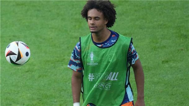 Millionen-Summe für Bayern: Zirkzee wechselt nach Manchester Joshua Zirkzee geht zukünftig in England für Manchester United auf Torejagd.