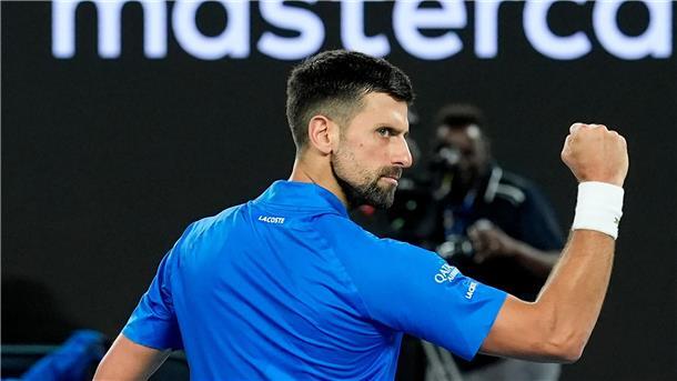 Jubelt über den Sieg im Generationen-Duell mit Carlos Alcaraz: Novak Djokovic